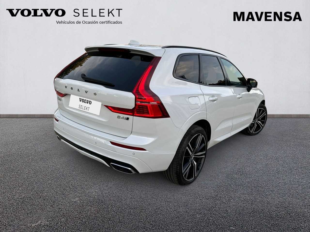 Volvo  XC60 B4 (D4) AWD R-Design Automático