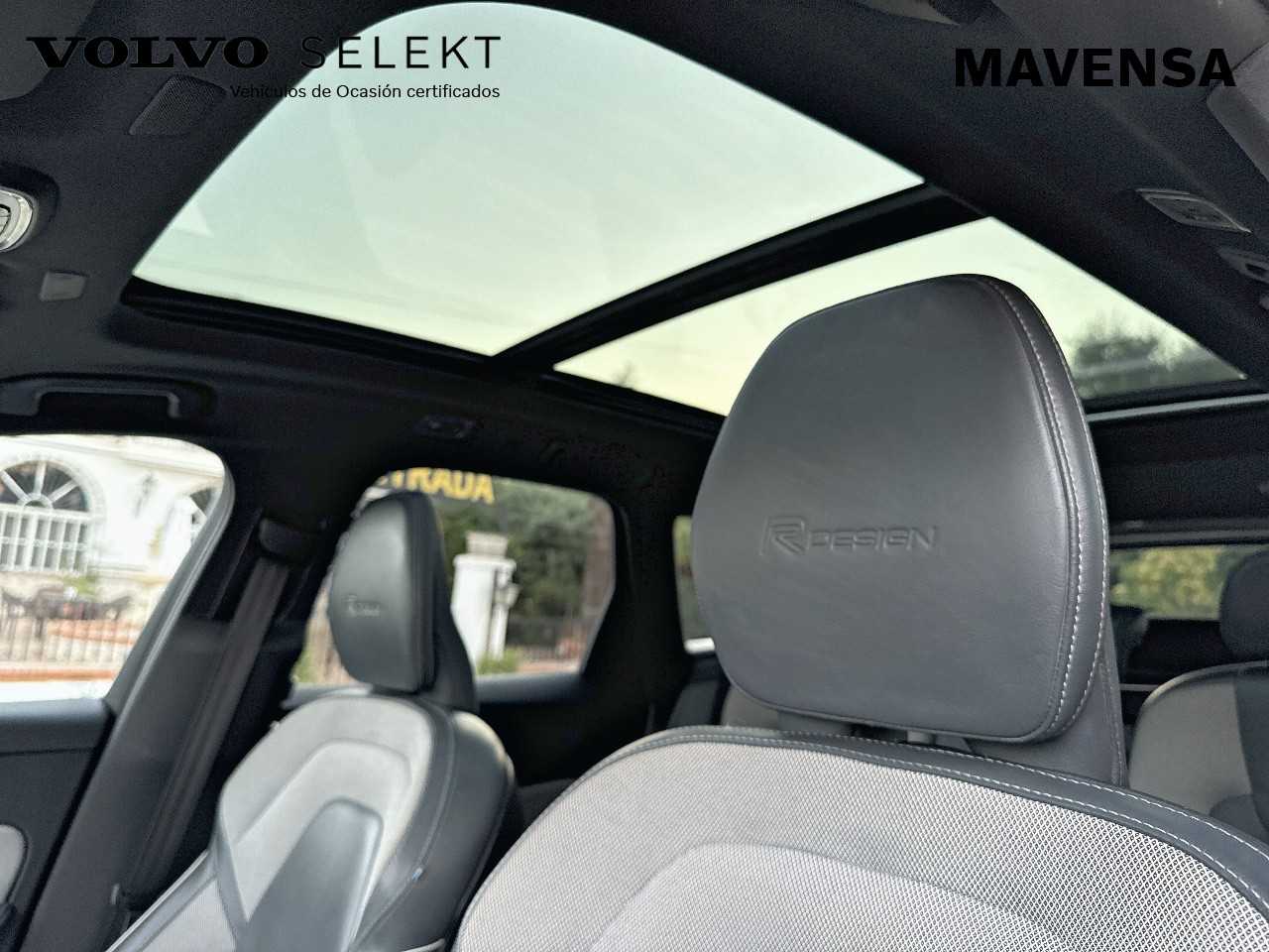 Volvo  XC60 B4 (D4) AWD R-Design Automático