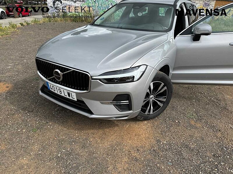 Volvo  XC60 Momentum Pro, B4 mild hybrid (diésel)