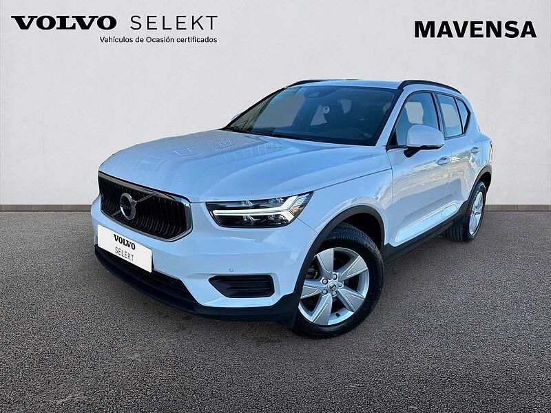 Volvo  XC40 T3  Manual